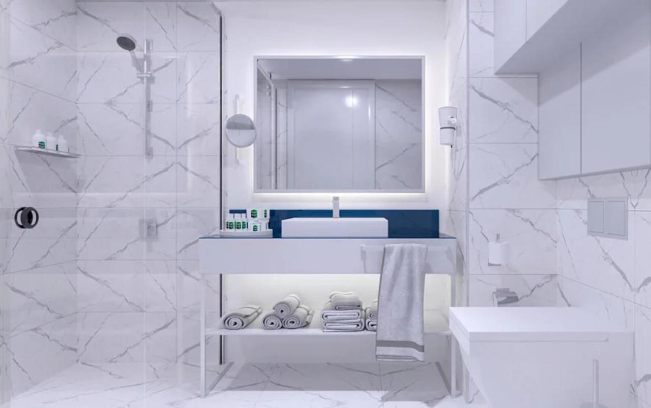 Orbi City Suite Sea View In Batumi Aparthotel Экстерьер фото