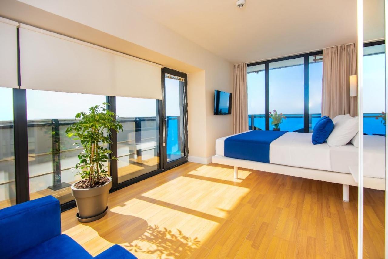 Orbi City Suite Sea View In Batumi Aparthotel Экстерьер фото