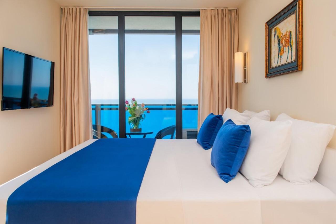 Orbi City Suite Sea View In Batumi Aparthotel Экстерьер фото